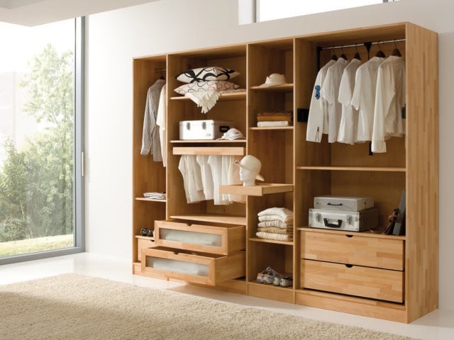 Wäscheschrank Innenausstattung