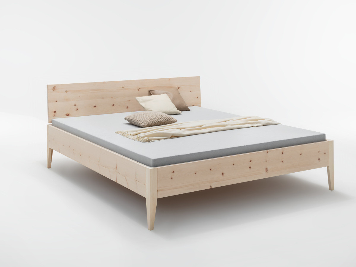 Zirbenbett Majvi, Sale 1