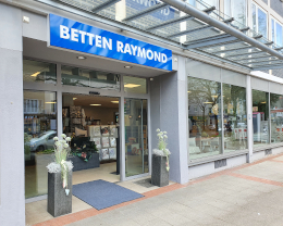 Betten aus Massivholz von Bettkonzept im Store Hannover