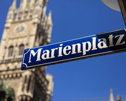 Der Marienplatz und das alte Rathaus in München